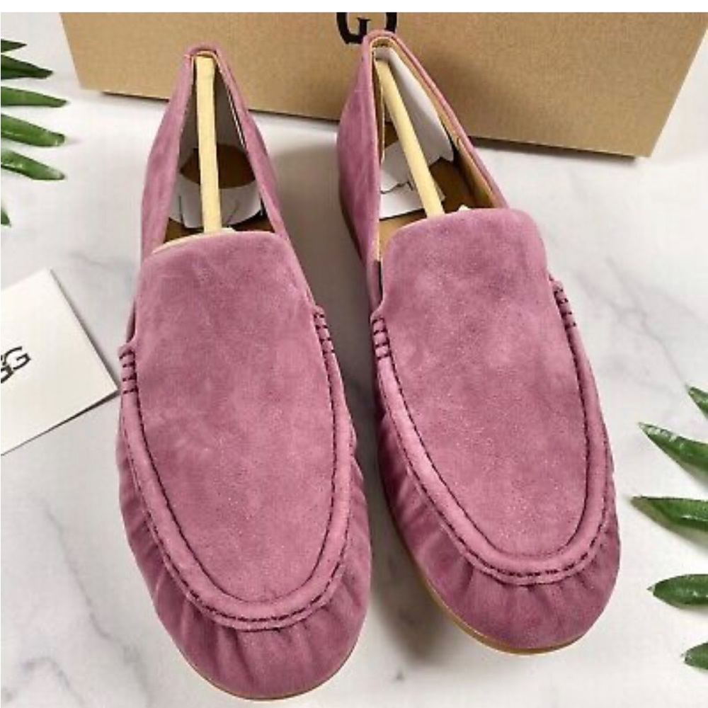 Ugg Vivian Size 9